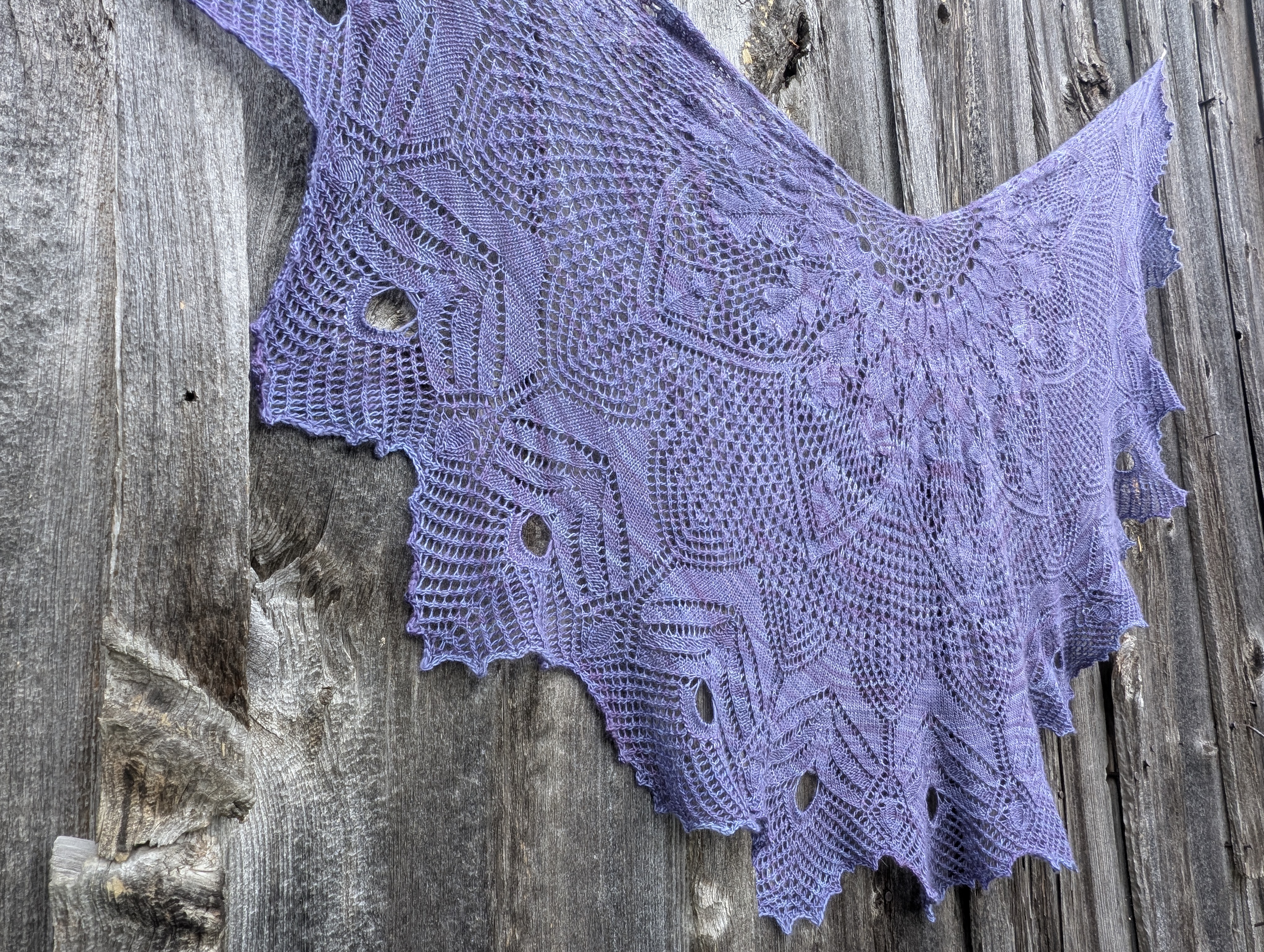 Brécilien Shawl